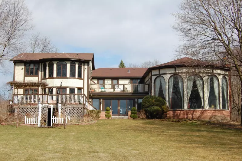 Mequon