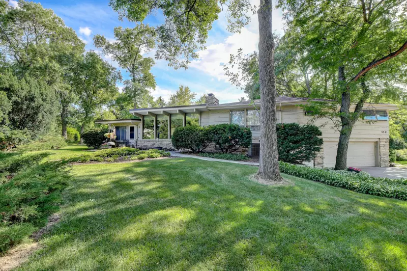 Mequon