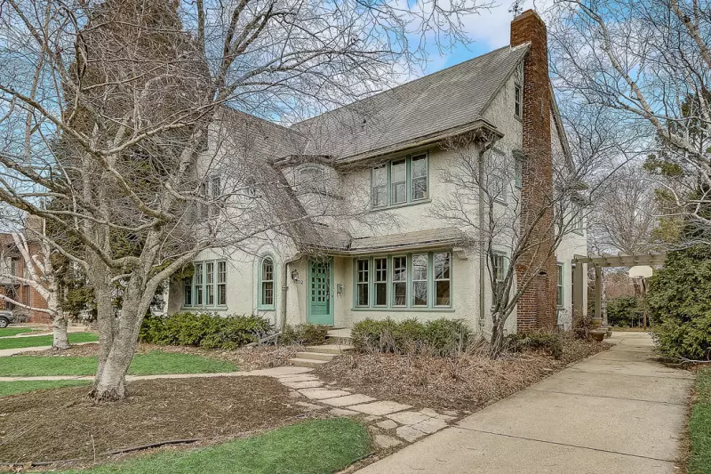 Shorewood