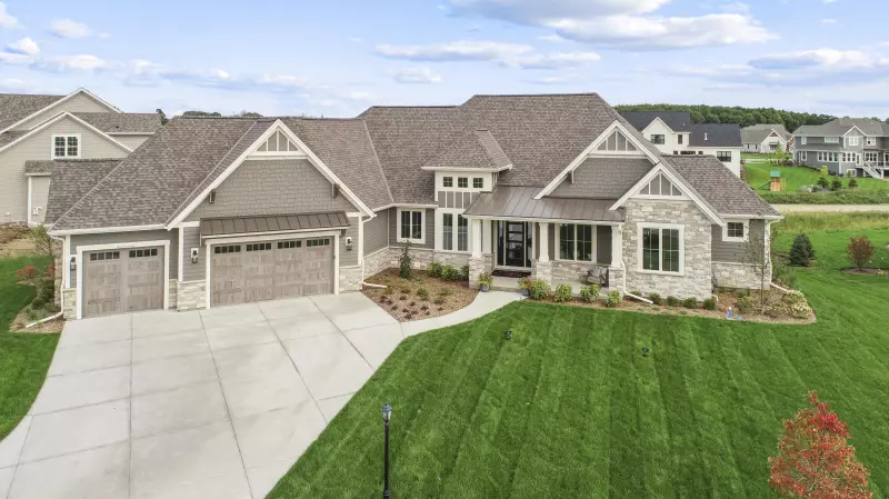 Menomonee Falls