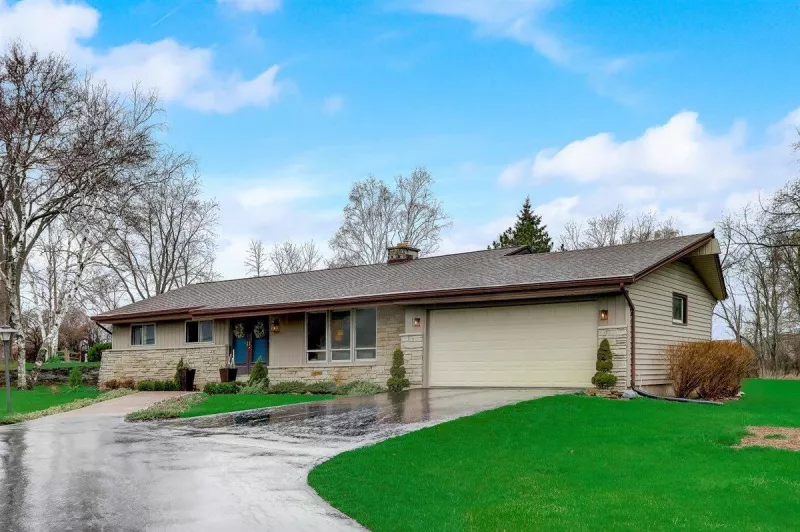 Menomonee Falls