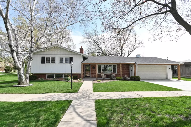 Menomonee Falls