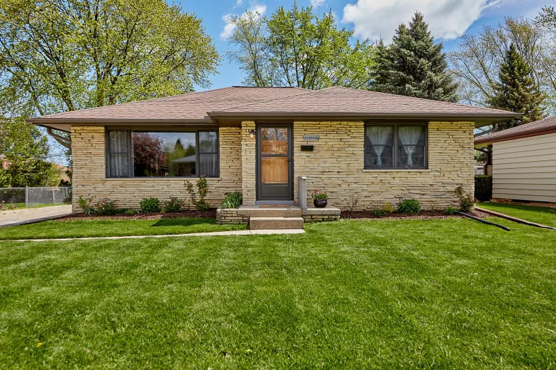Menomonee Falls