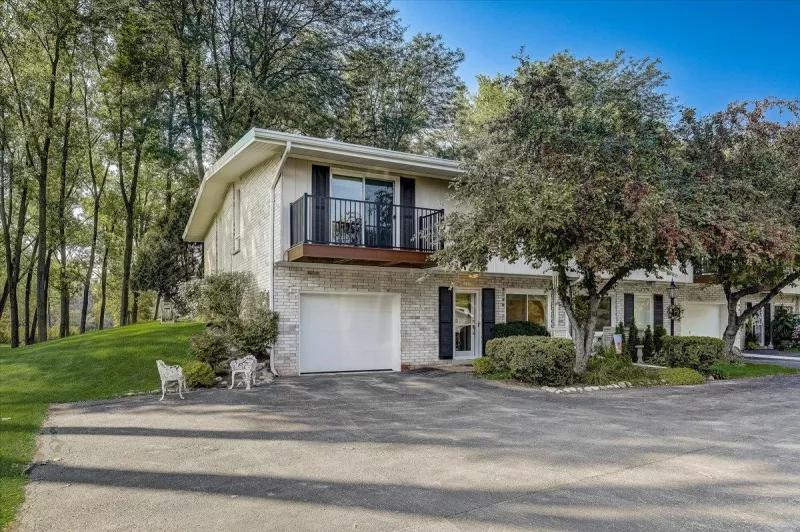 Mequon