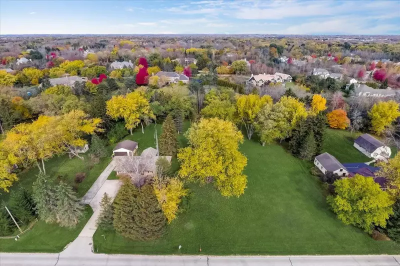 Mequon