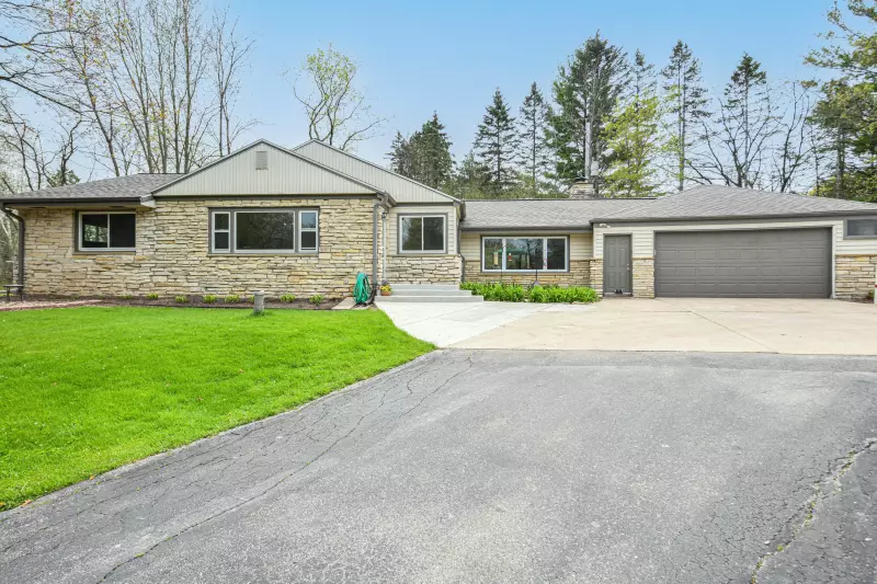 Mequon