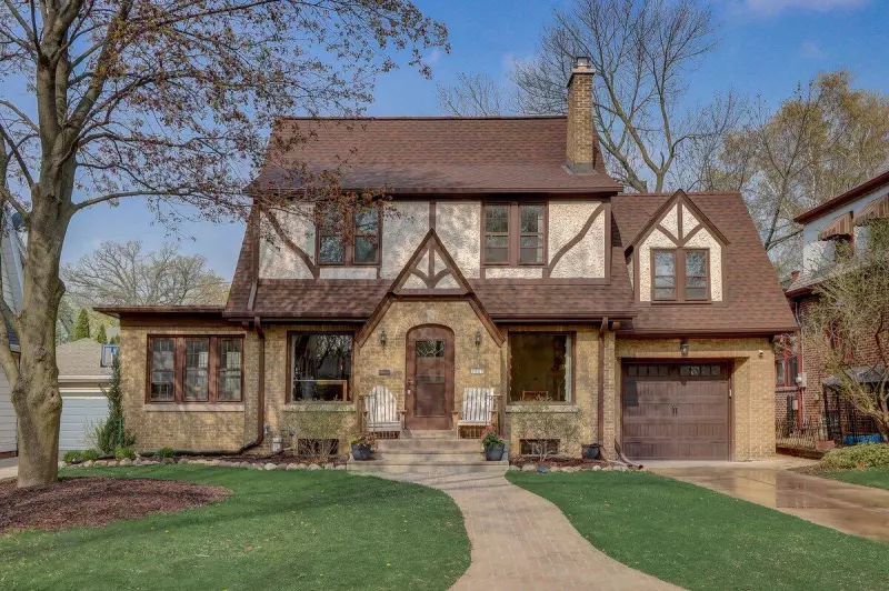 Wauwatosa