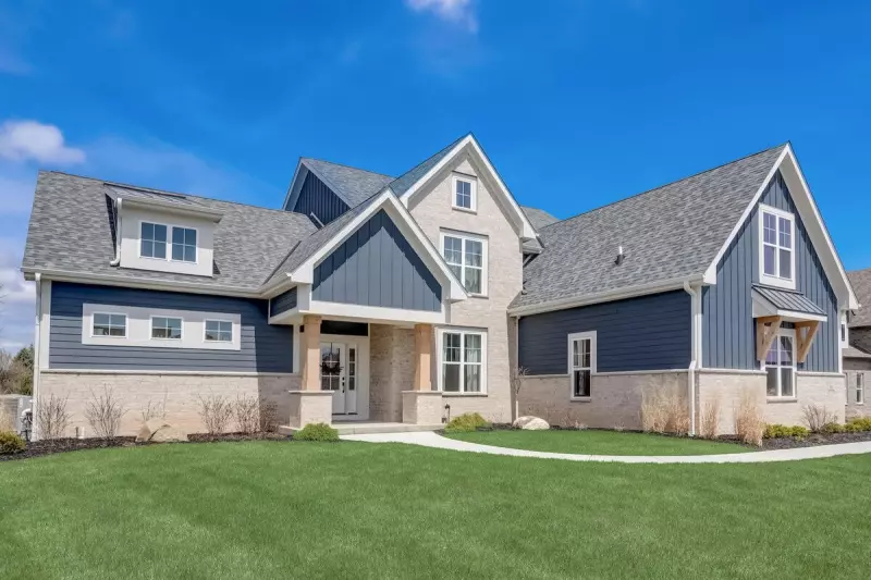 Menomonee Falls