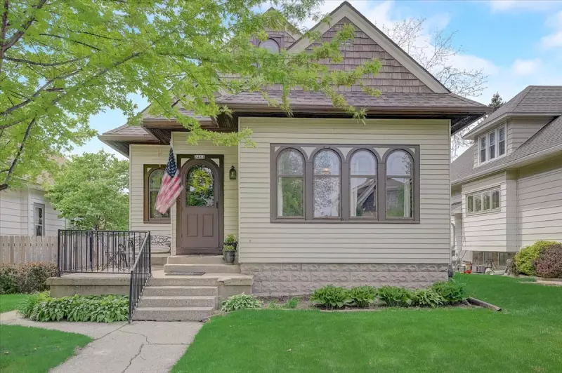 Wauwatosa