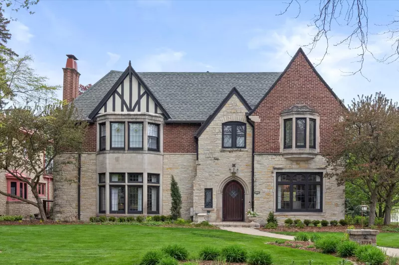 Shorewood