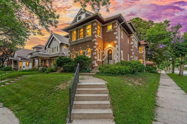 Wauwatosa
