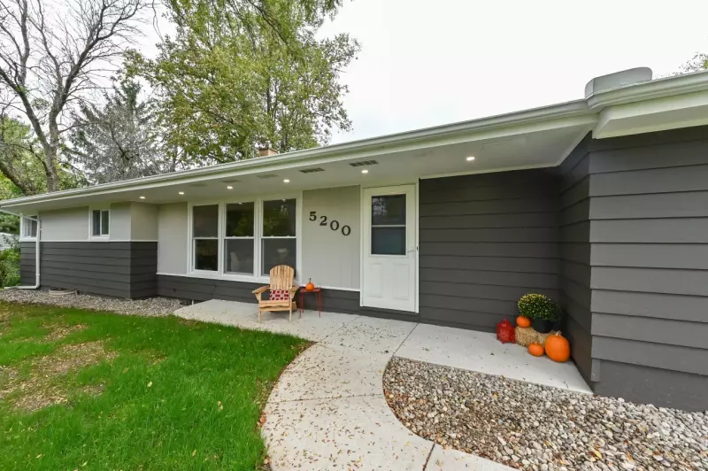 Mequon
