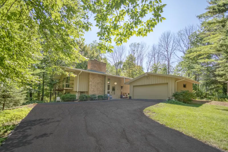 Mequon