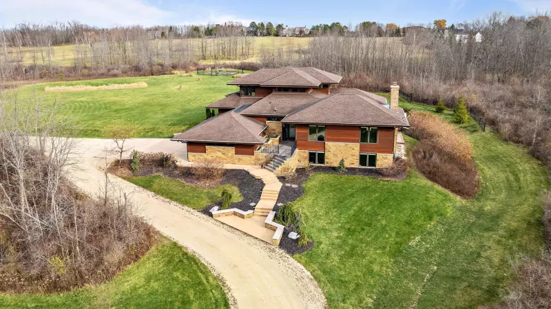 Mequon