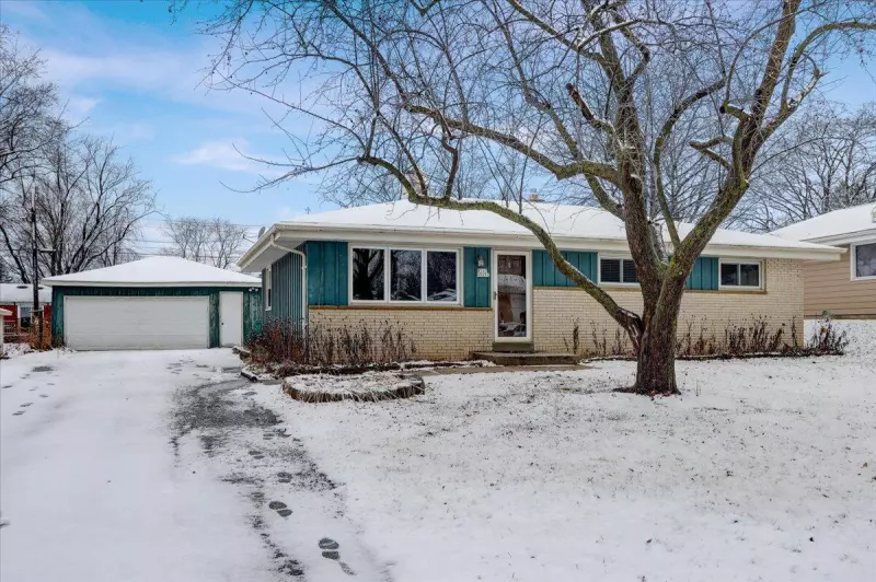 Menomonee Falls