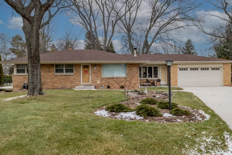 Menomonee Falls