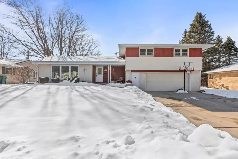 Menomonee Falls