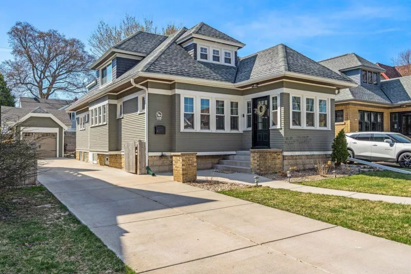 Wauwatosa