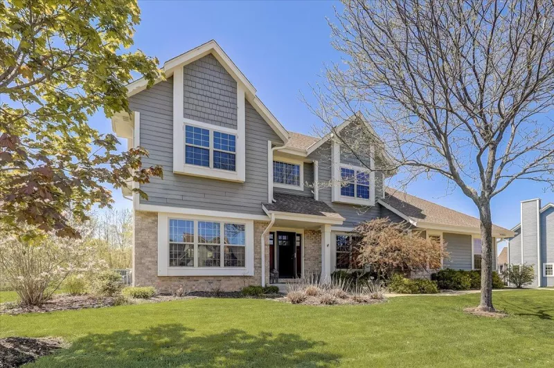 Menomonee Falls