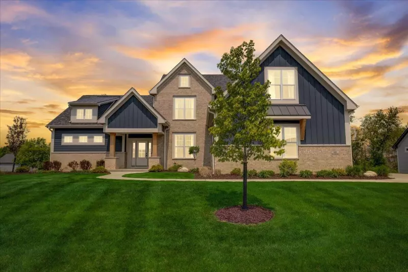 Menomonee Falls