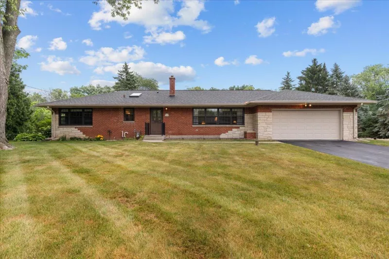 Menomonee Falls