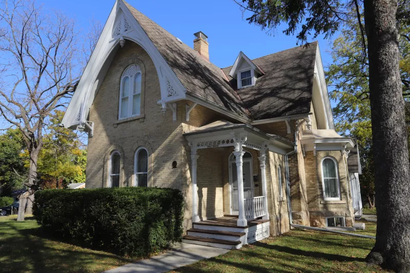 Cedarburg