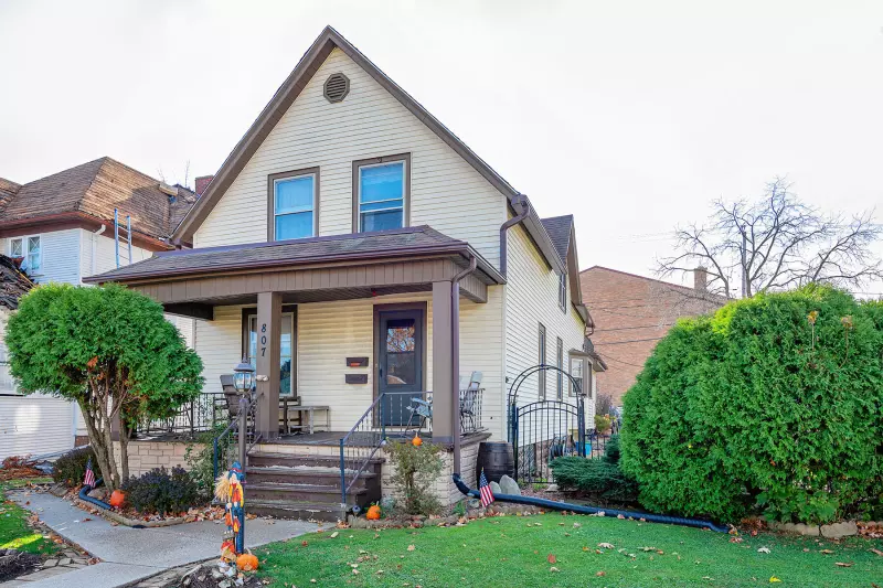 South Milwaukee