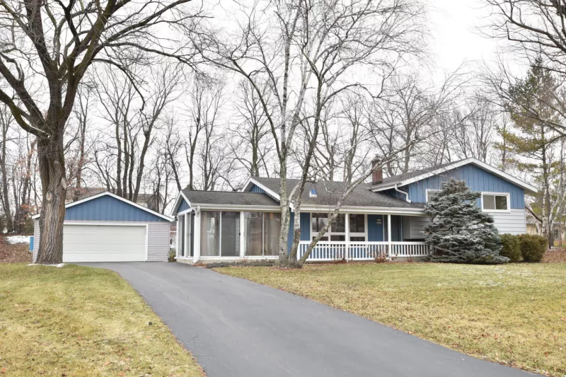 Menomonee Falls