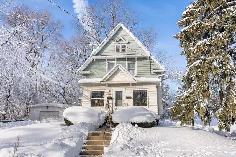 Cedarburg