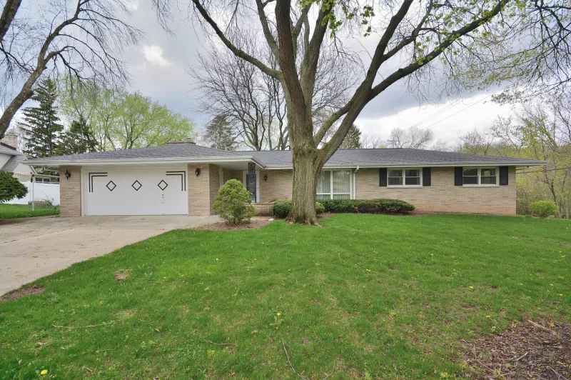 Menomonee Falls