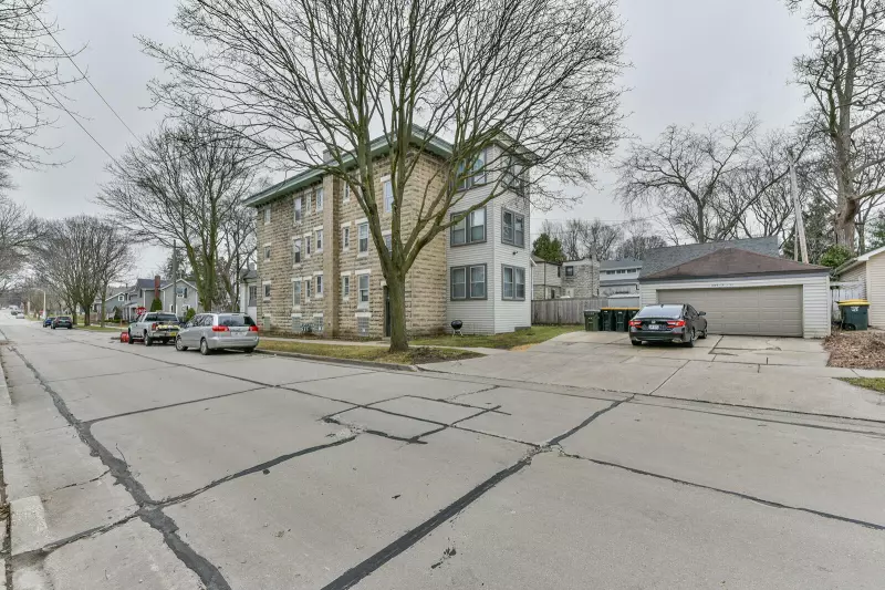 Wauwatosa