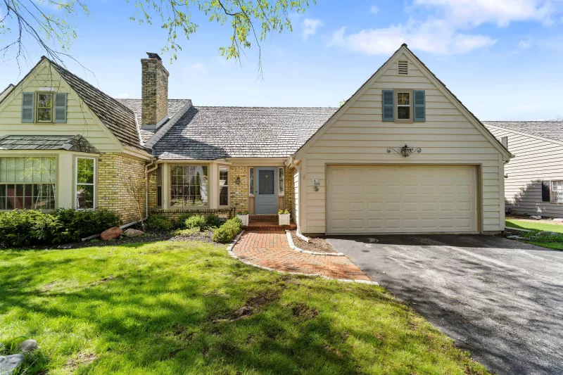 Mequon