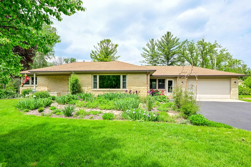 Menomonee Falls