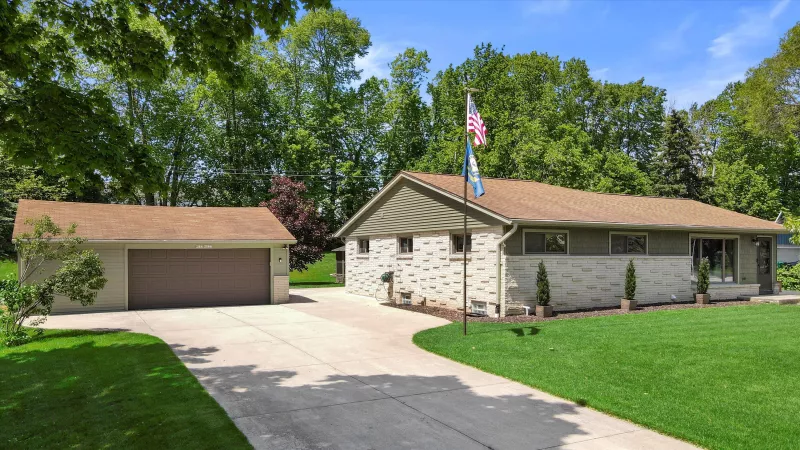 Menomonee Falls