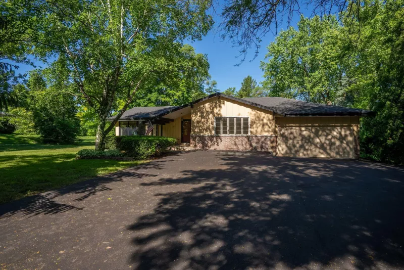 Mequon