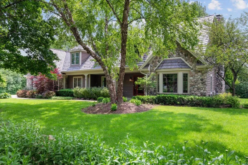 Mequon