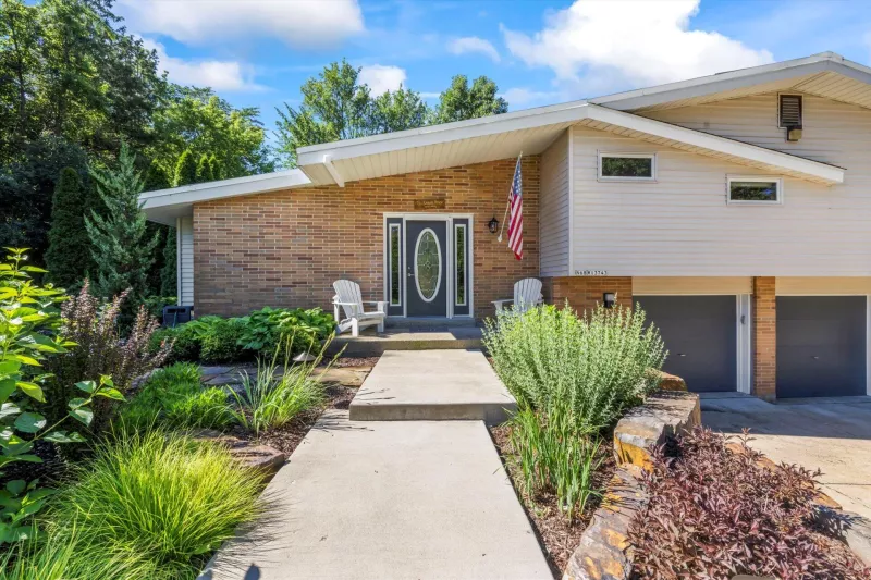 Menomonee Falls