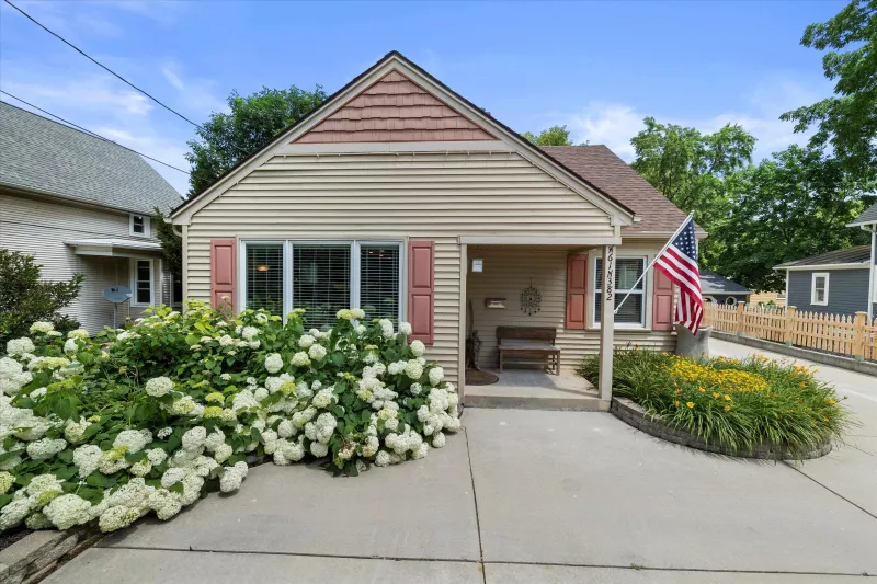 Cedarburg