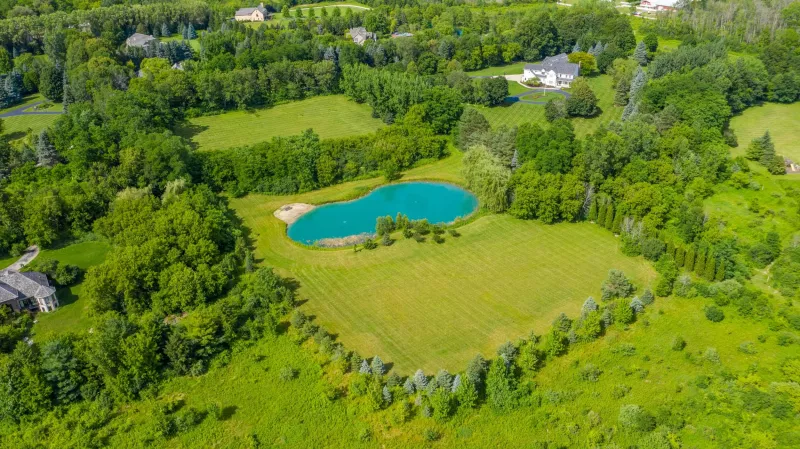 Mequon