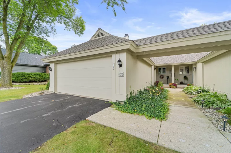 Mequon