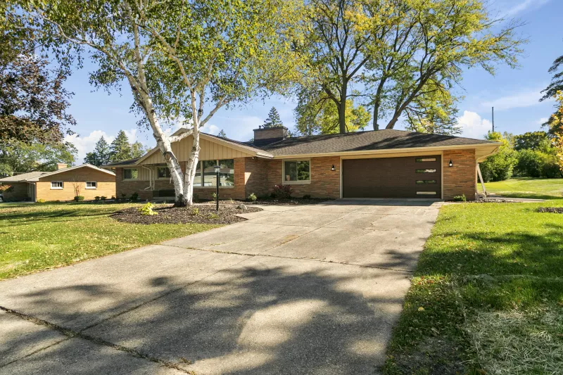Menomonee Falls