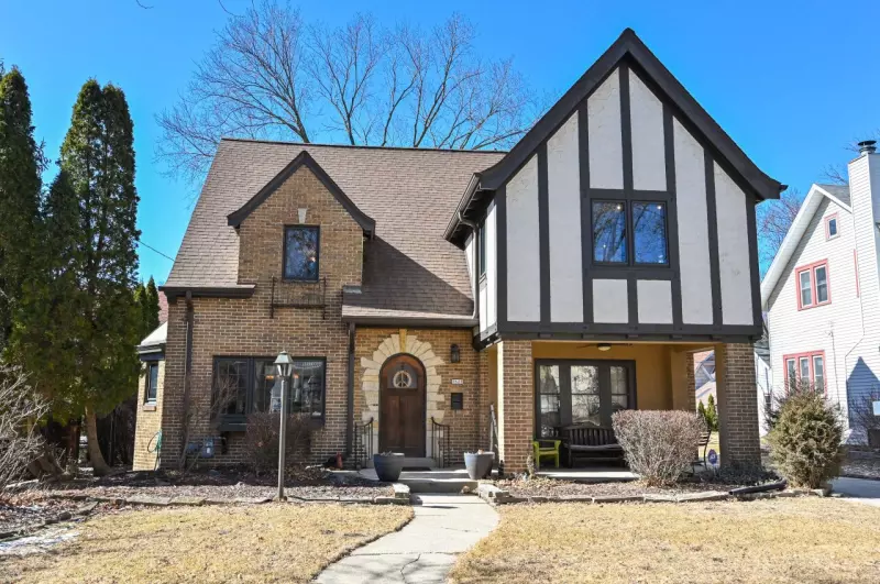 Wauwatosa
