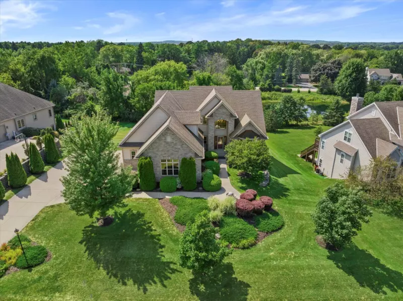 Menomonee Falls