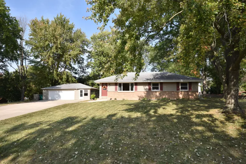Menomonee Falls
