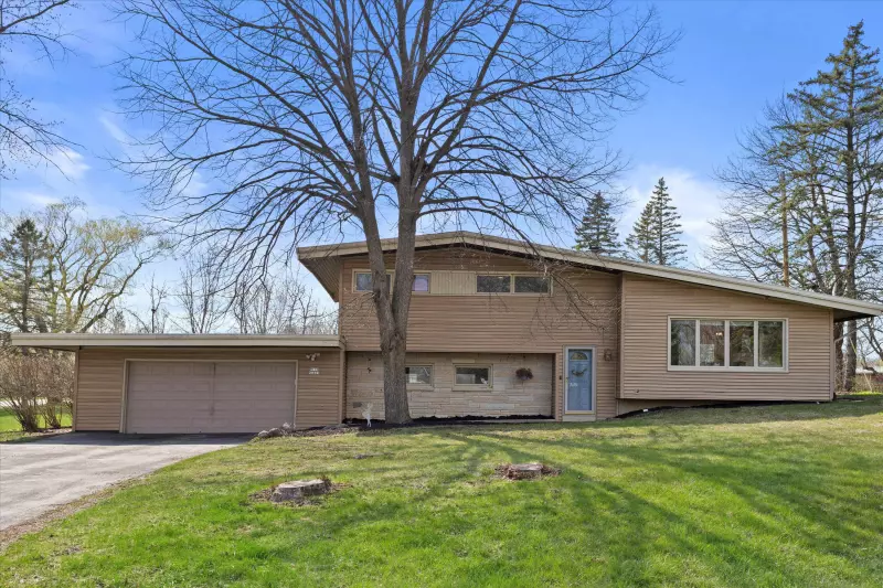 Menomonee Falls