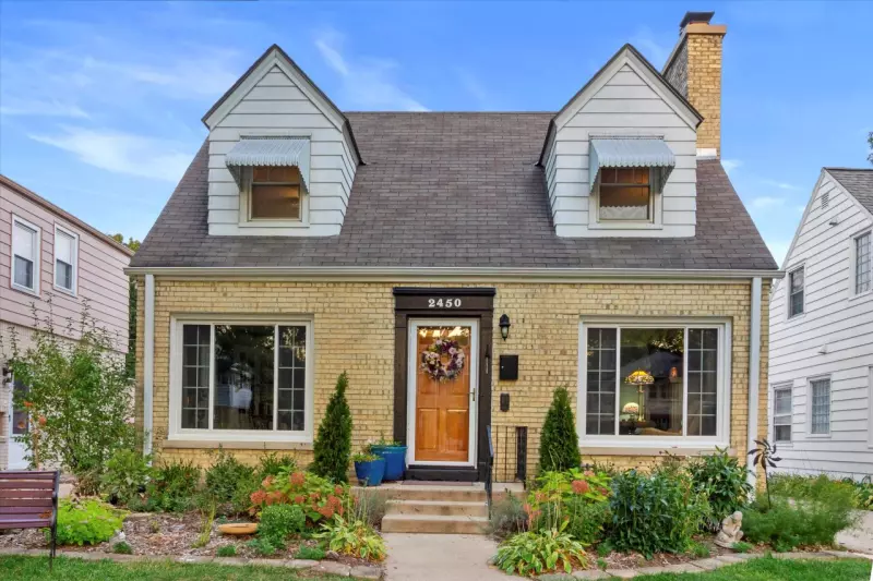 Wauwatosa