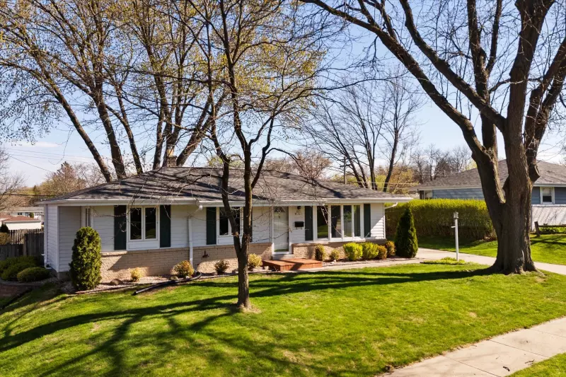 Menomonee Falls