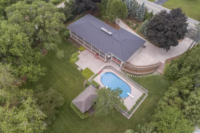 Menomonee Falls