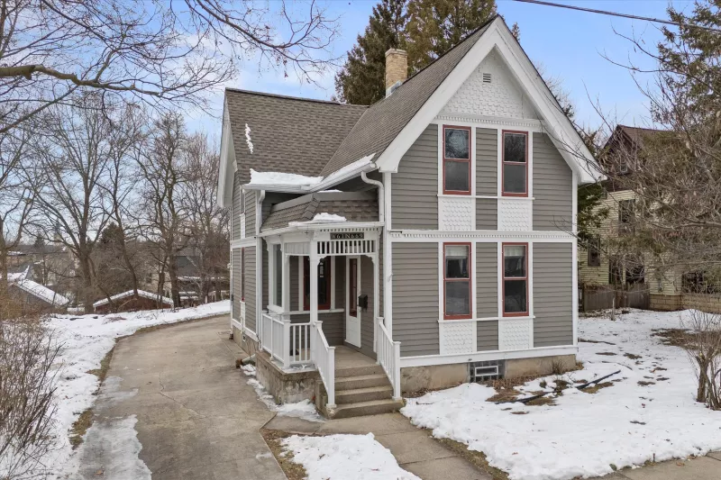 Cedarburg