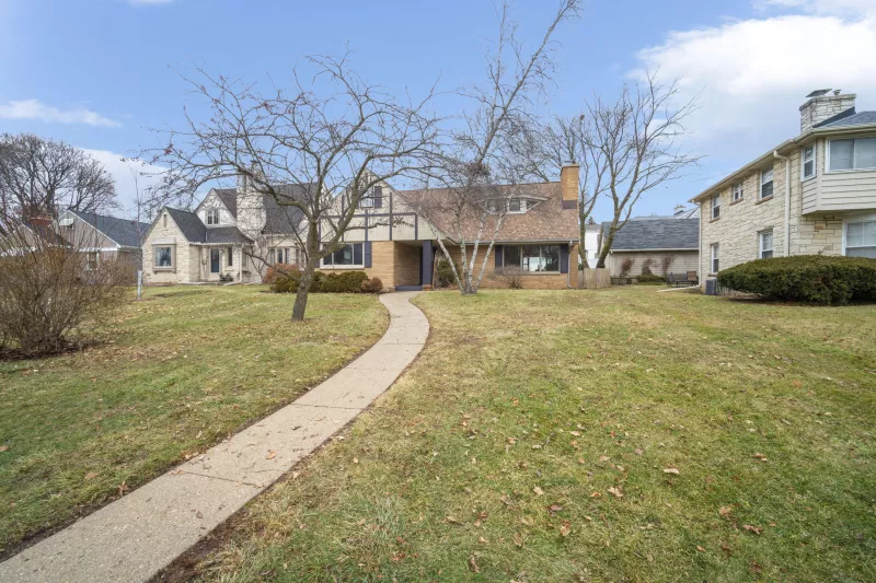 Wauwatosa